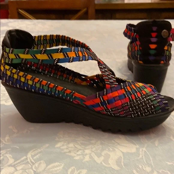 Bernie Mev Colorful Strappy Women's Sandals Size 40. 9/9.5 women’s - Picture 5 of 15